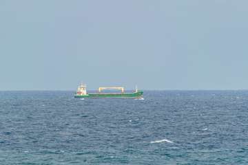 Montañas de agua en la costa de Telde (Foto Antonio Rico)